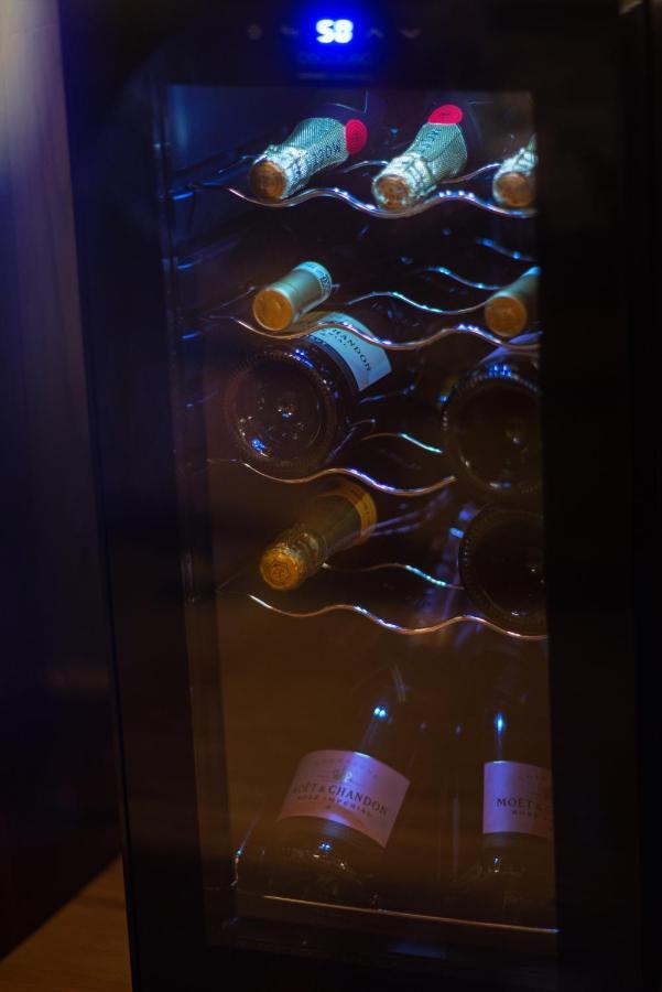 Iqoqo Hotels - Luxury Suites Ioannina Buitenkant foto